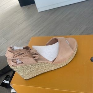 New wedges never worn